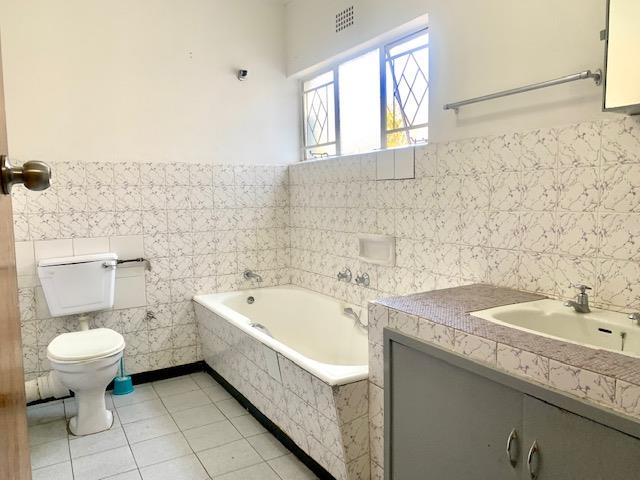 11 Bedroom Property for Sale in Brandwag Free State